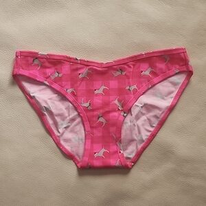 Pink Victoria's Secret checkered panties. Size: M